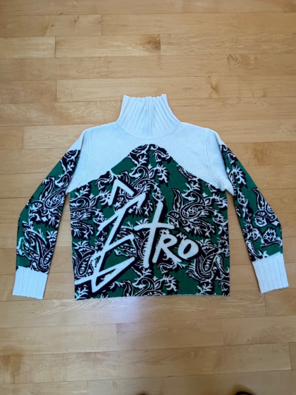 NWOT Etro 80% Cashmere Italian Made Women's Turtleneck Sweater Sz 4.